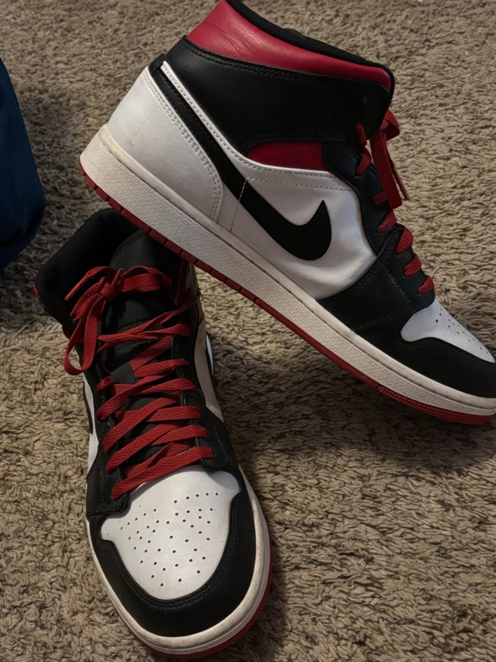 Nike High-Top Sneakers in Black, White & Red